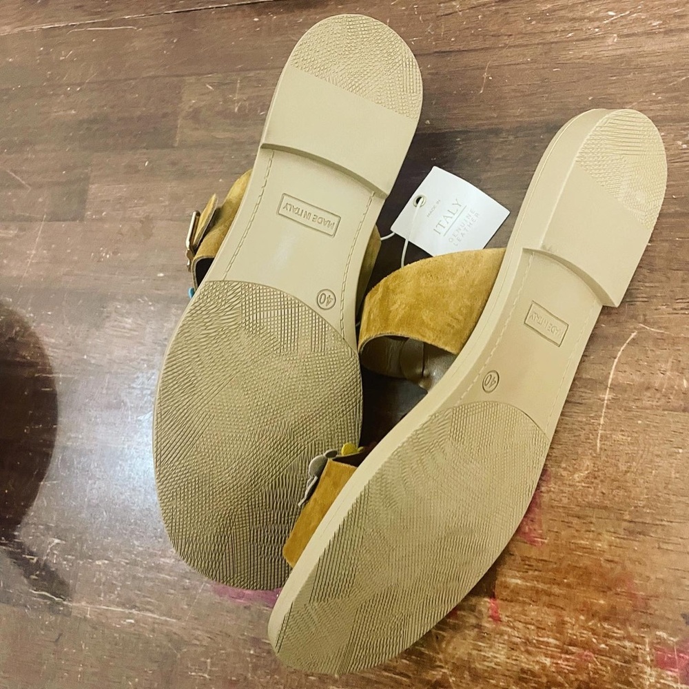 NWT Avellini Made in Italy Flowers Suede Sandals/Slippers - Size 9 - Picture 3 of 7